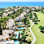 Modern Hg08 Pyrinas With Amazing Golf Views, In Heart Of Aphrodite Hills Villa *