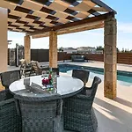 Modern Hg08 Pyrinas With Amazing Golf Views, In Heart Of Aphrodite Hills Villa Kouklia