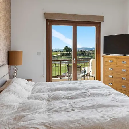 Vilă Modern Hg08 Pyrinas With Amazing Golf Views, In Heart Of Aphrodite Hills Kouklia