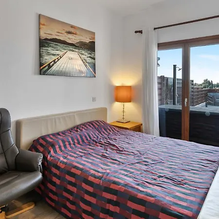 Vilă Modern Hg08 Pyrinas With Amazing Golf Views, In Heart Of Aphrodite Hills *