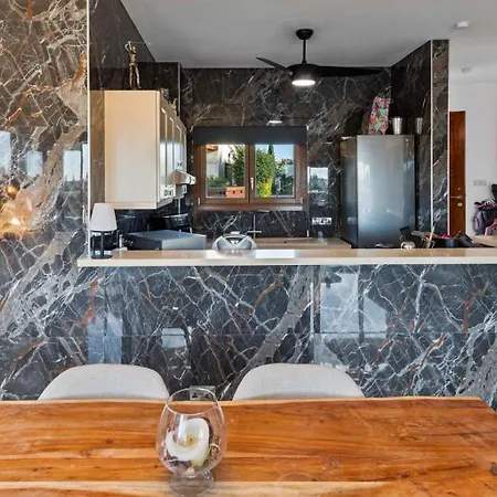 Modern Hg08 Pyrinas With Amazing Golf Views, In Heart Of Aphrodite Hills Kouklia