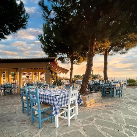 Modern Hg08 Pyrinas With Amazing Golf Views, In Heart Of Aphrodite Hills