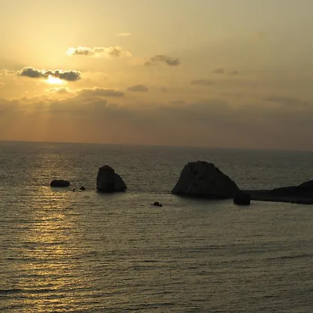 Villa Modern Hg08 Pyrinas With Amazing Golf Views, In Heart Of Aphrodite Hills Kouklia