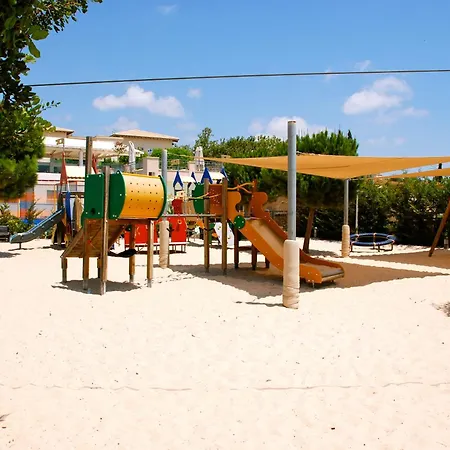 Modern Hg08 Pyrinas With Amazing Golf Views, In Heart Of Aphrodite Hills * Kouklia