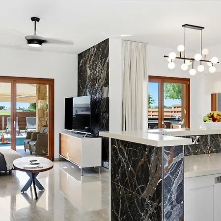 Vilă Modern Hg08 Pyrinas With Amazing Golf Views, In Heart Of Aphrodite Hills *