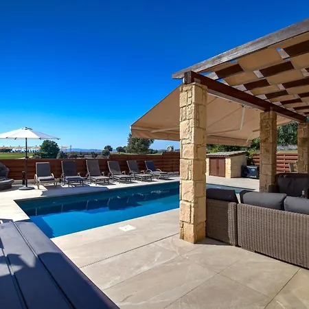 Vilă Modern Hg08 Pyrinas With Amazing Golf Views, In Heart Of Aphrodite Hills