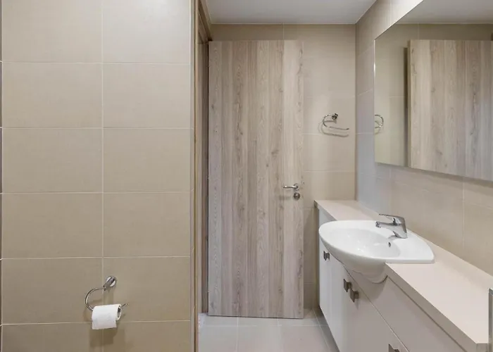 Modern Hg08 Pyrinas With Amazing Golf Views, In Heart Of Aphrodite Hills Vila *