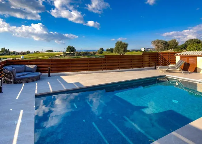 Vila Modern Hg08 Pyrinas With Amazing Golf Views, In Heart Of Aphrodite Hills