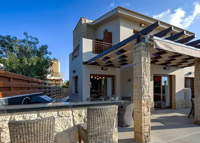 Modern Hg08 Pyrinas With Amazing Golf Views, In Heart Of Aphrodite Hills